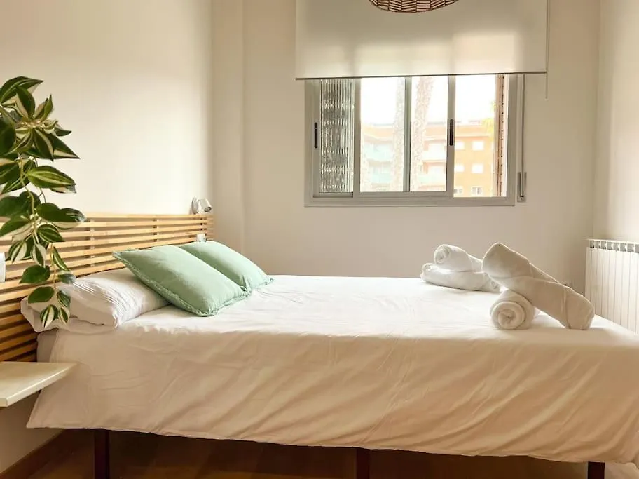 Playa, Piscina, Parking Genial Apartment Cubelles 0*,