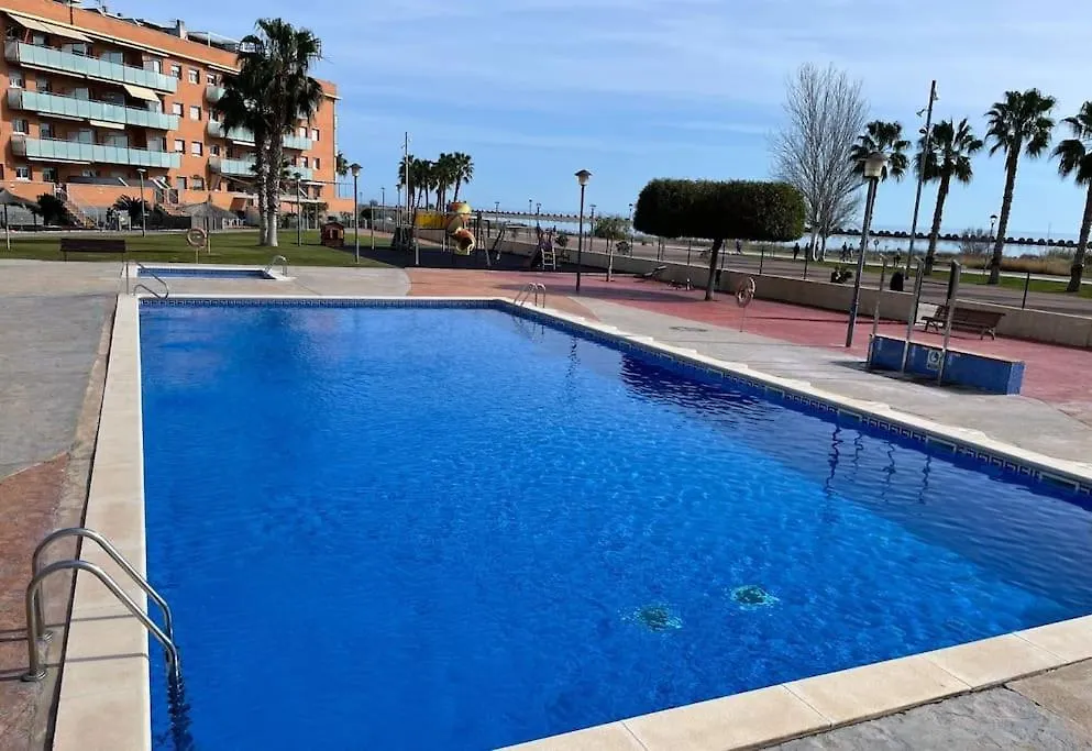 Playa, Piscina, Parking Genial Apartment Cubelles